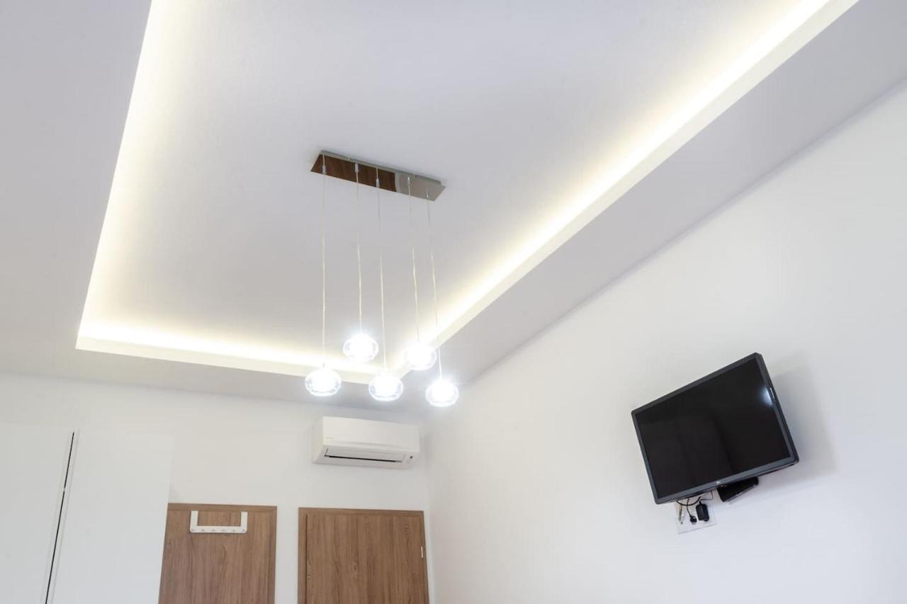 3 En Suit Bedroom Flat In The Main Centre For 6Ppl, 3Bdr,3Bthr,Ac Budapest Luaran gambar